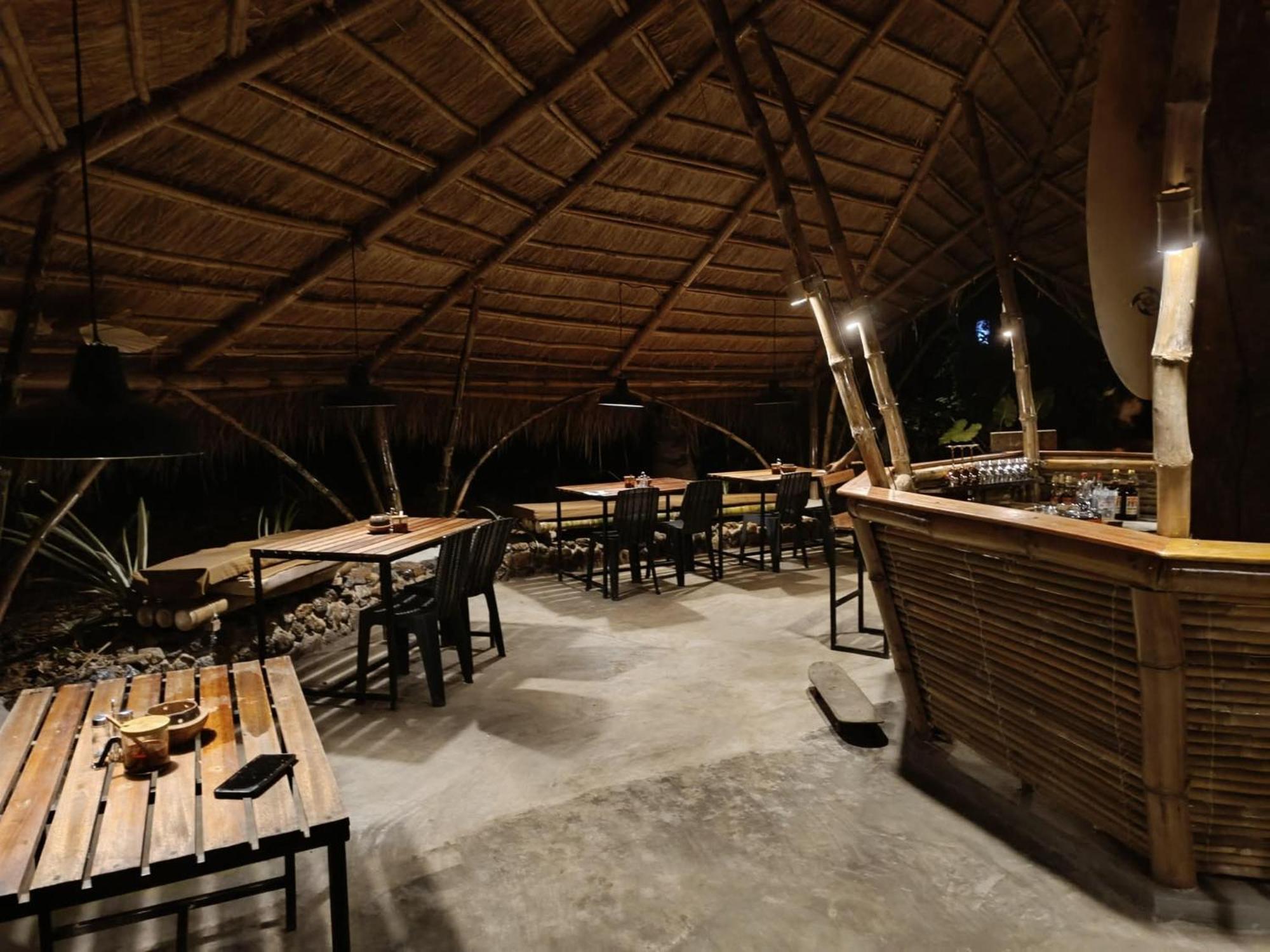 Ecocio Jungle Hostel Coron Εξωτερικό φωτογραφία